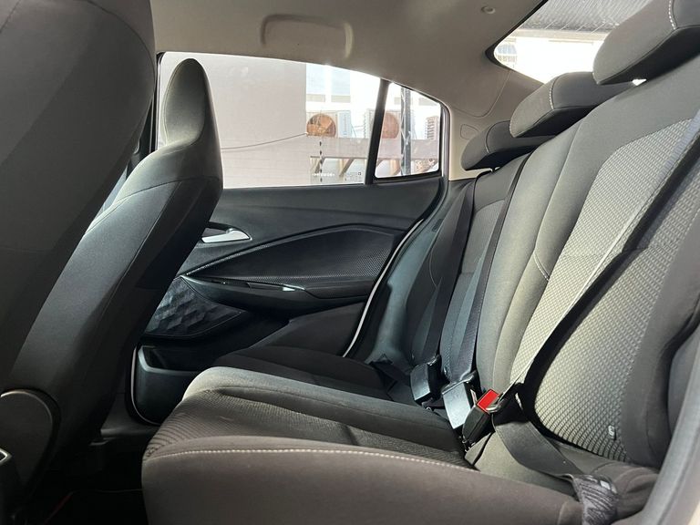 Chevrolet ONIX SEDAN Plus LT 1.0 12V Flex 4p Mec.