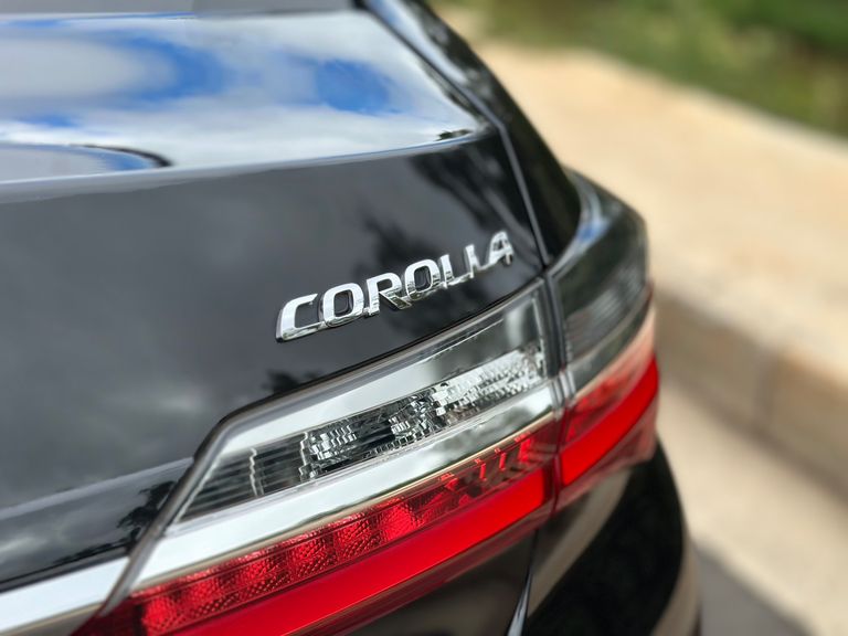 Toyota Corolla XEi 2.0 Flex 16V Aut.