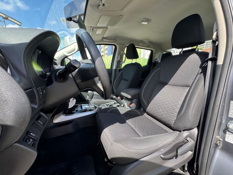Nissan Frontier ATTAC.CD 4x4 2.3 Bi-TB Die. Aut