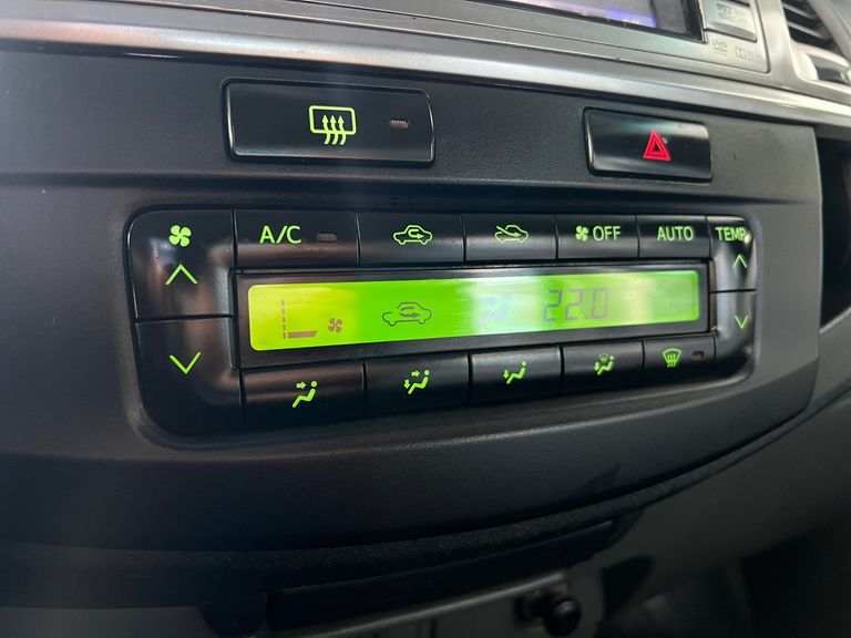 Toyota Hilux CD SRV D4-D 4x4 3.0 TDI Diesel Aut