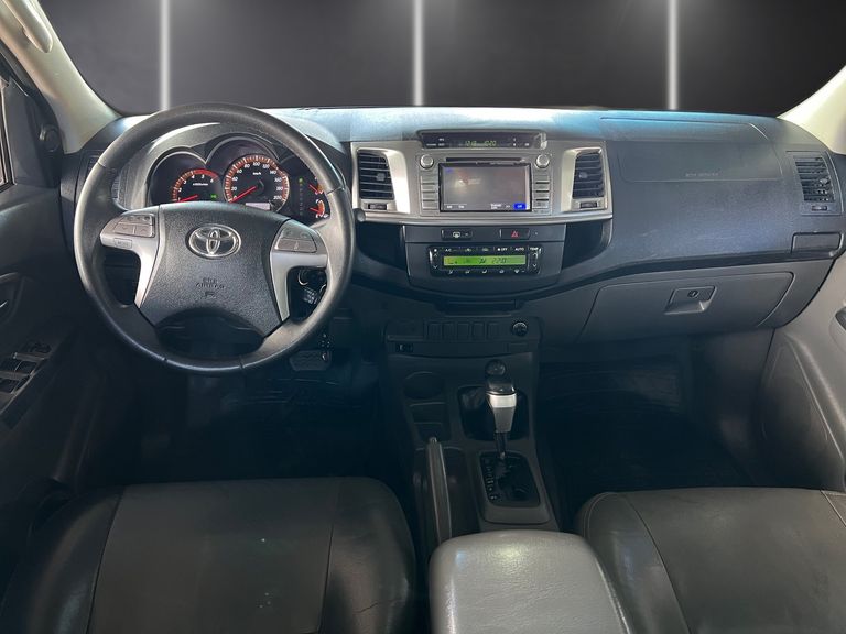 Toyota Hilux CD SRV D4-D 4x4 3.0 TDI Diesel Aut