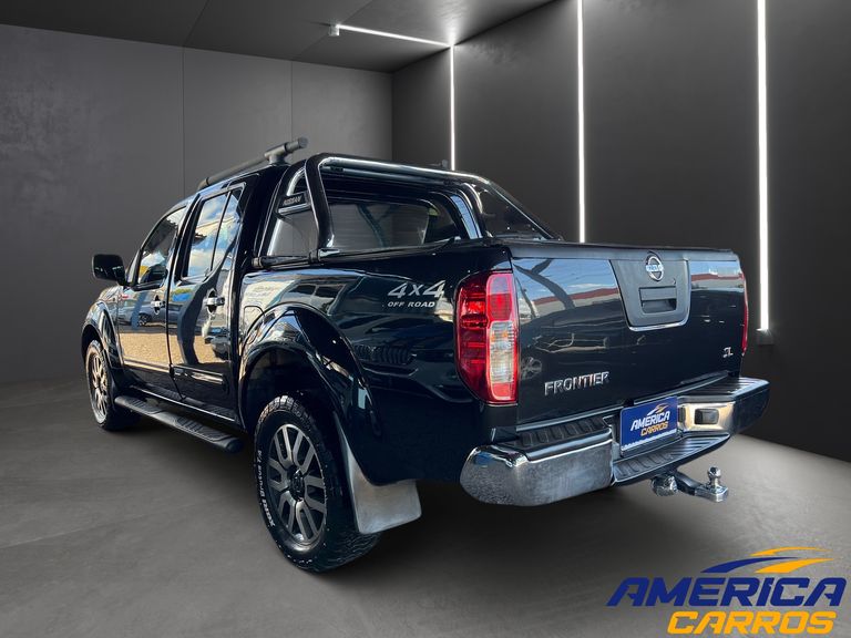 Nissan Frontier SL CD 4x4 2.5TB Diesel Aut