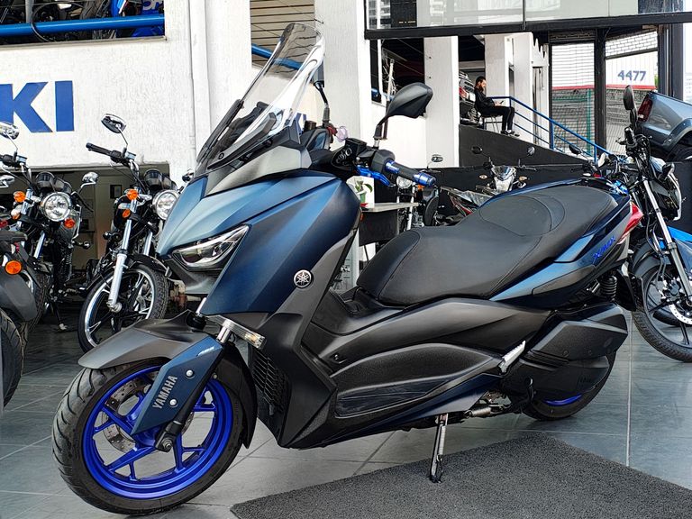 YAMAHA XMAX 250 ABS