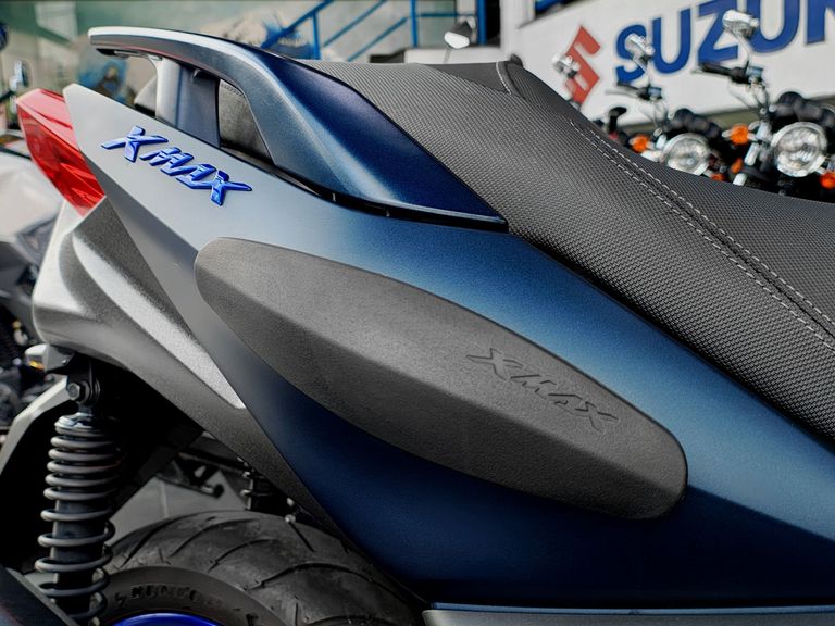 YAMAHA XMAX 250 ABS