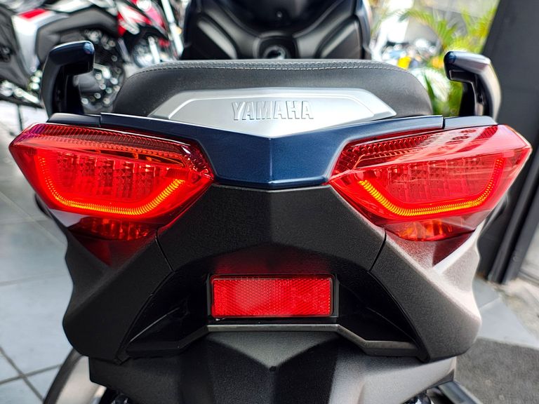 YAMAHA XMAX 250 ABS