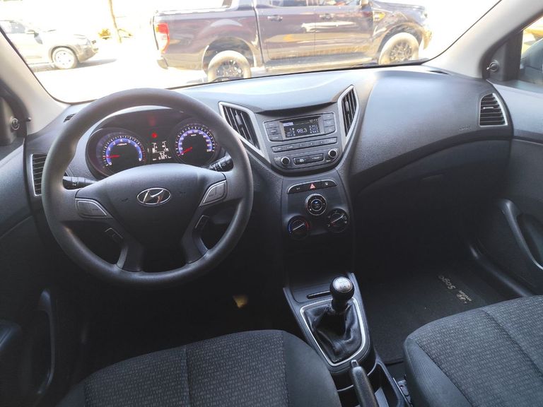 Hyundai HB20 Unique 1.0 Flex 12V Mec.