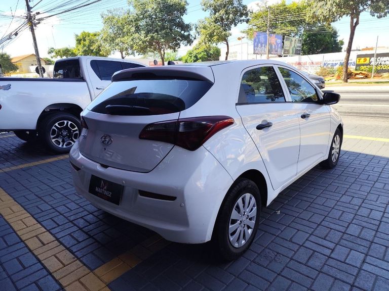 Hyundai HB20 Unique 1.0 Flex 12V Mec.