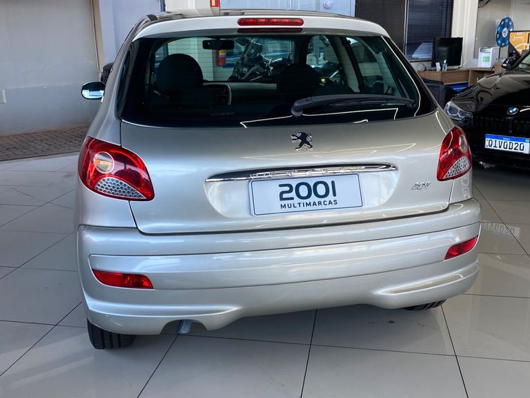 Peugeot 207 XR 1.4 Flex 8V 3p