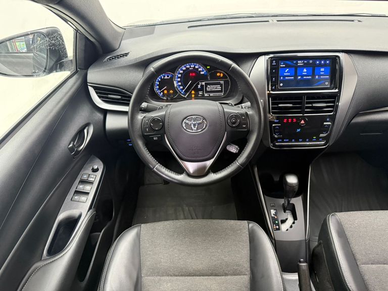 Toyota YARIS XS 1.5 Flex 16V 5p Aut.