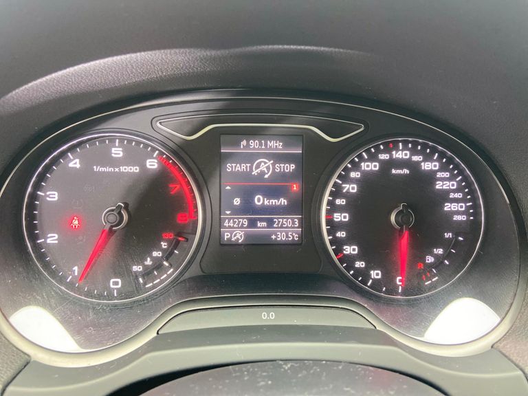 Audi A3 Sed.1.8/1.8 Ambit.16V TB FSI S-tronic