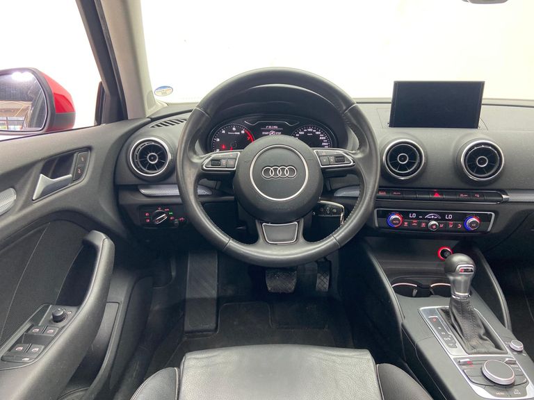 Audi A3 Sed.1.8/1.8 Ambit.16V TB FSI S-tronic