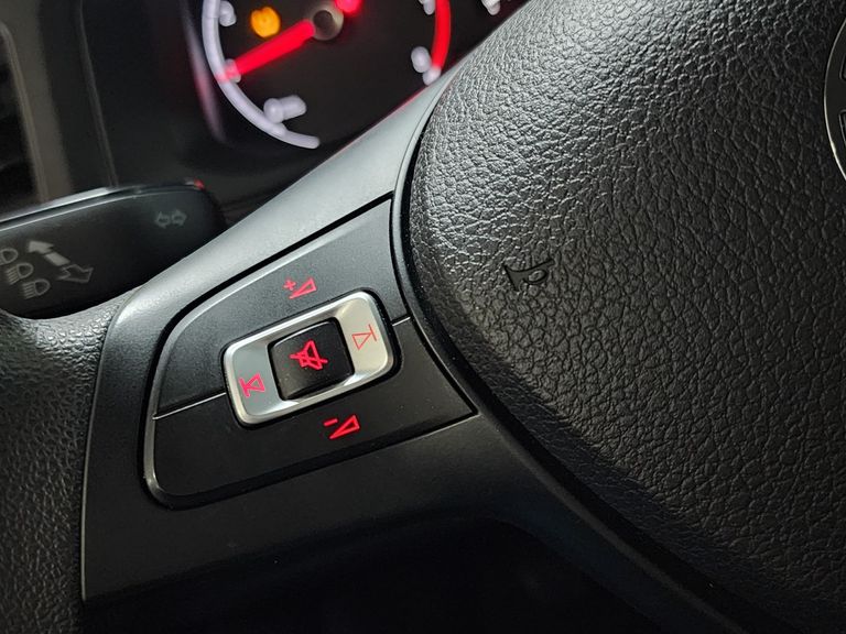 VolksWagen Polo 1.0 MPI Flex 12V 5p