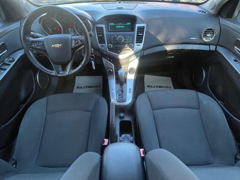 Chevrolet CRUZE LT 1.8 16V FlexPower 4p Aut.