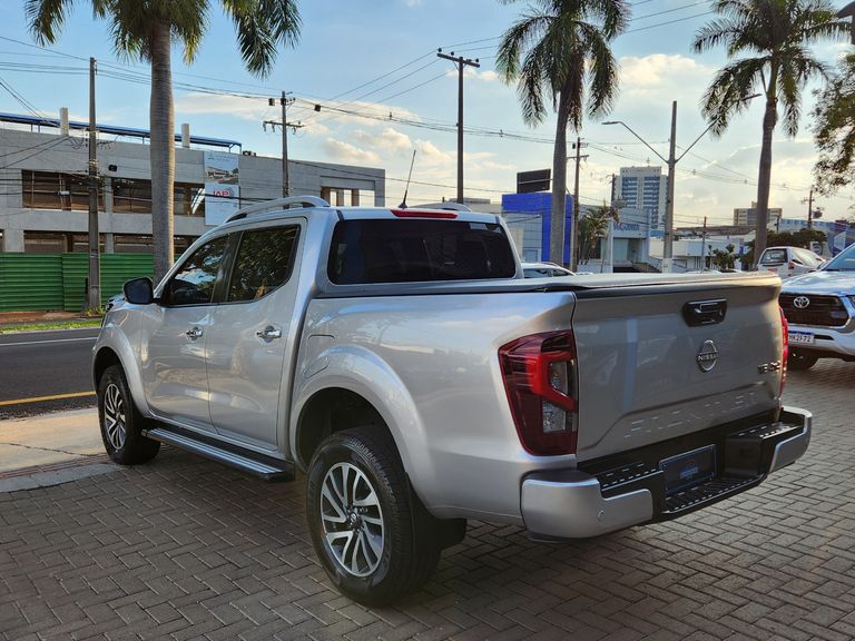 Nissan Frontier XE CD 4x4 2.3 Bi-TB Diesel Aut.