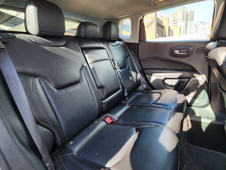 Jeep COMPASS LONGITUDE 2.0 4x2 Flex 16V Aut.