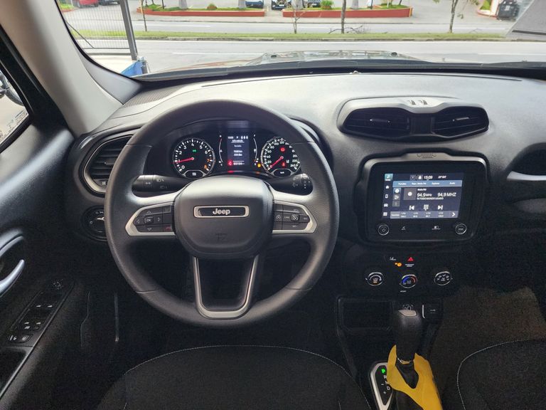 Jeep Renegade Sport T270 1.3 TB 4x2 Flex Aut.
