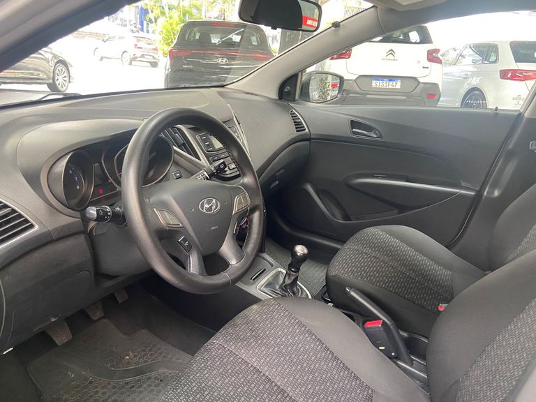 Hyundai HB20 Unique 1.0 Flex 12V Mec.