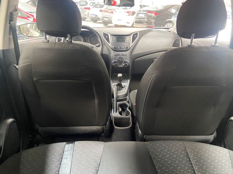 Hyundai HB20 Unique 1.0 Flex 12V Mec.