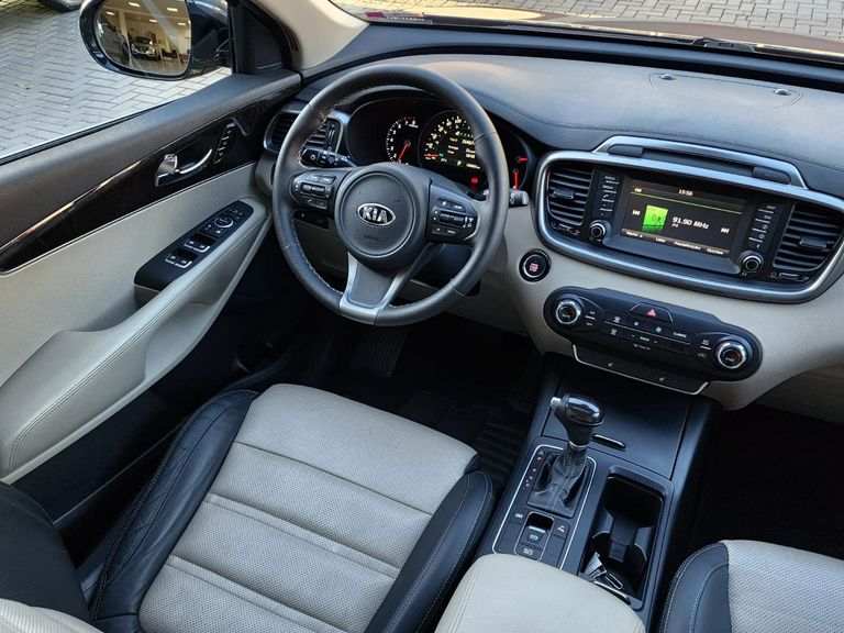 Kia Motors Sorento 3.3 V6 24V 270cv 4x2 Aut.