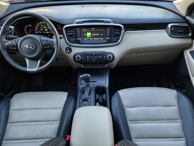 Kia Motors Sorento 3.3 V6 24V 270cv 4x2 Aut.