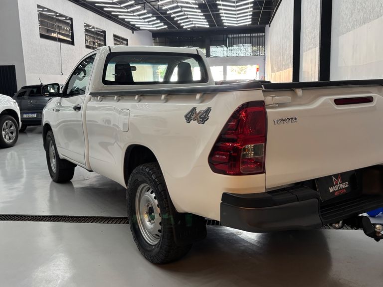 Toyota Hilux CS 4x4 2.8 TDI Diesel Mec.