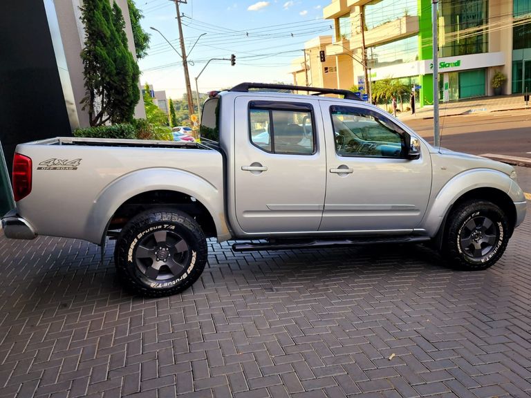 Nissan Frontier SEL CD 4x4 2.5 TB Diesel Aut.