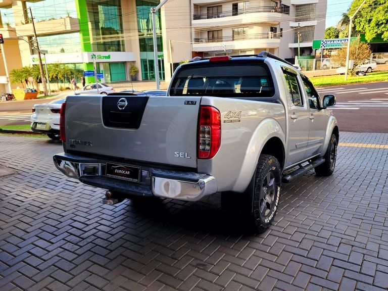 Nissan Frontier SEL CD 4x4 2.5 TB Diesel Aut.