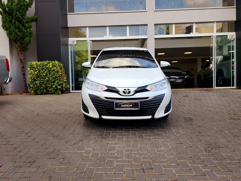 Toyota YARIS XLS Connect 1.5 Flex 16V 5p Aut.