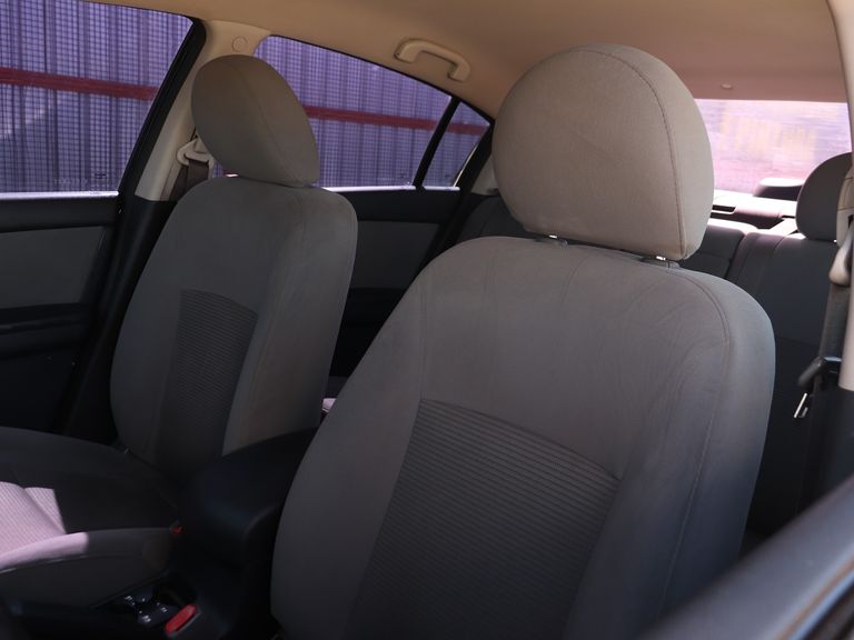 Nissan Sentra S 2.0/ 2.0 Flex Fuel 16V Aut.