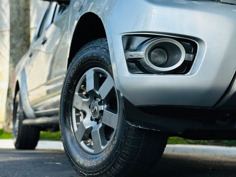 Nissan Frontier SV ATTACK CD 4x2 2.5 TB Diesel