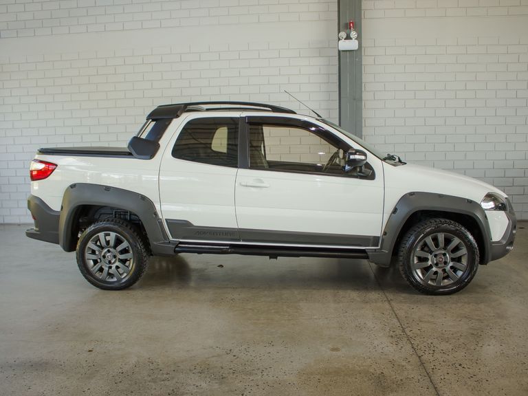 Fiat Strada Adventure1.8/ 1.8 LOCKER Flex CD