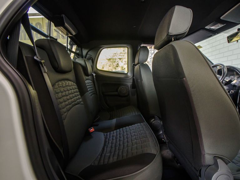 Fiat Strada Adventure1.8/ 1.8 LOCKER Flex CD
