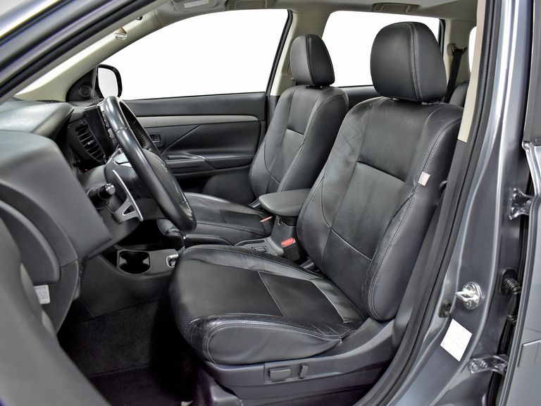 Mitsubishi OUTLANDER 2.0 16V 160cv Aut.