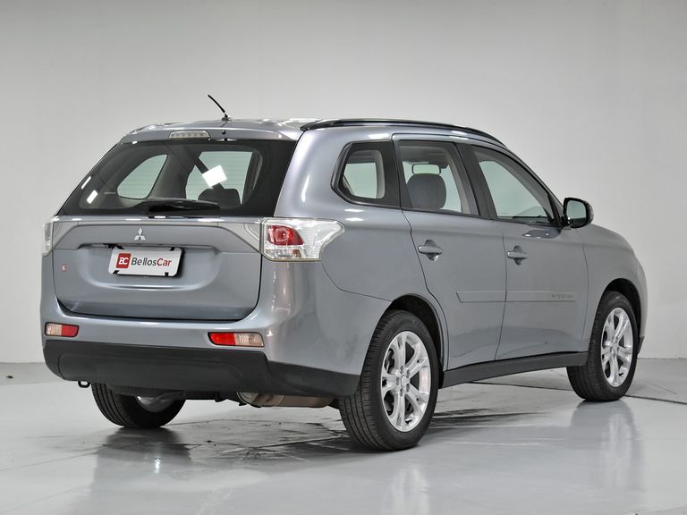 Mitsubishi OUTLANDER 2.0 16V 160cv Aut.