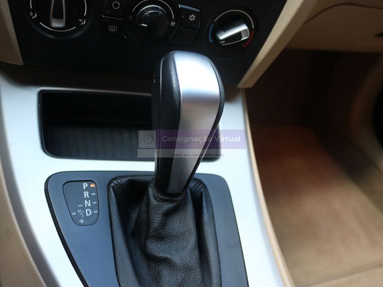 BMW 318iA 2.0 16V 136cv 5p