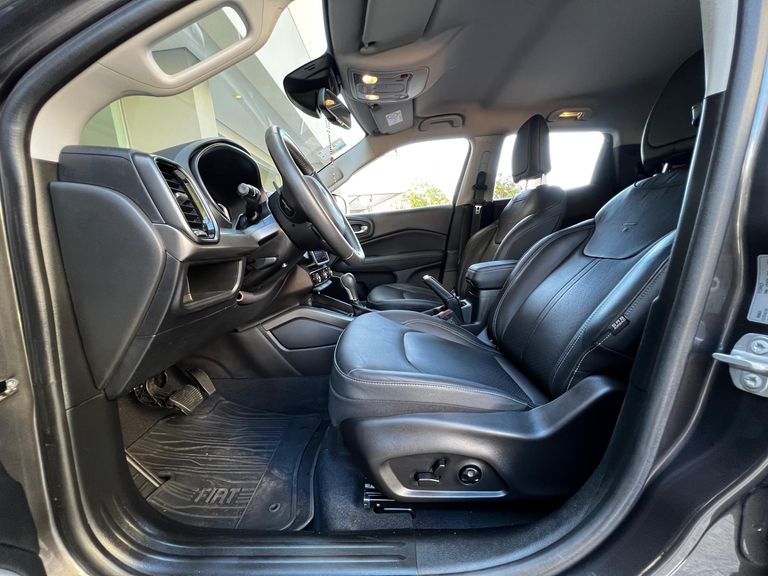 Fiat Toro Volcano 1.3 T270 4x2 Flex Aut.