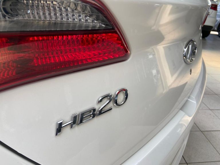 Hyundai HB20 Unique 1.0 Flex 12V Mec.