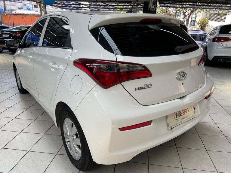 Hyundai HB20 Unique 1.0 Flex 12V Mec.