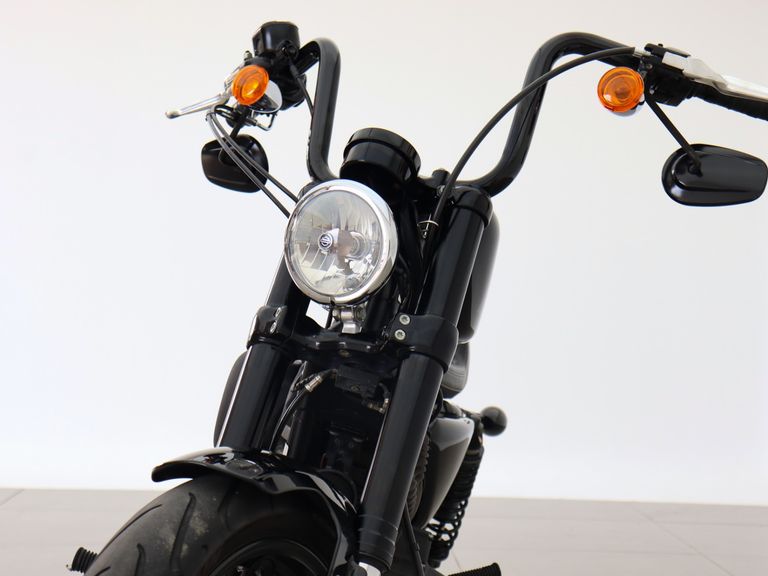 Harley XL 1200 CX ROADSTER