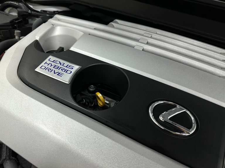Lexus UX-250h F-Sport 2.0 16V Aut. (Híbrido)