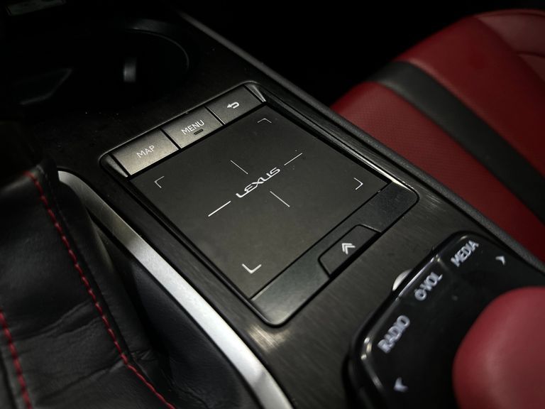 Lexus UX-250h F-Sport 2.0 16V Aut. (Híbrido)
