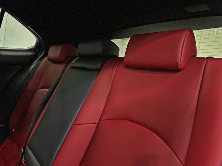 Lexus UX-250h F-Sport 2.0 16V Aut. (Híbrido)