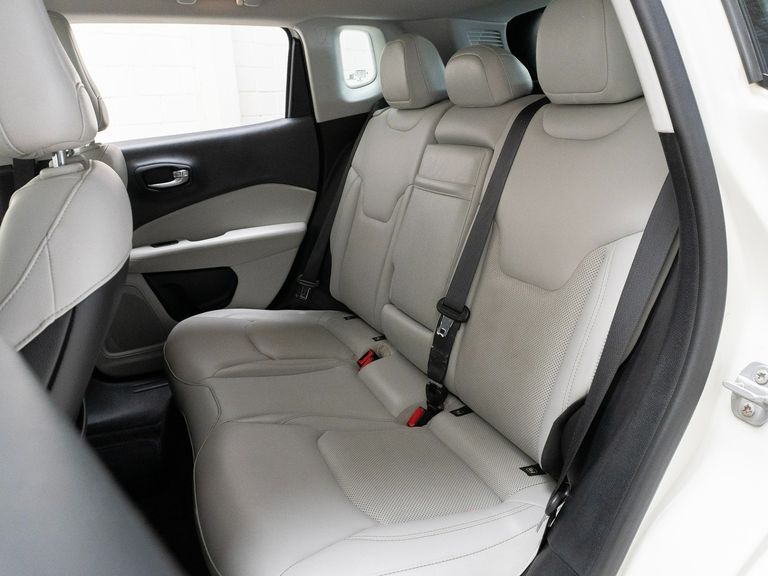 Jeep COMPASS LONGITUDE 2.0 4x2 Flex 16V Aut.