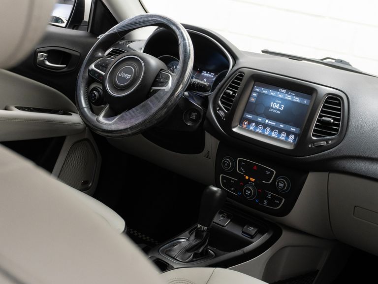 Jeep COMPASS LONGITUDE 2.0 4x2 Flex 16V Aut.