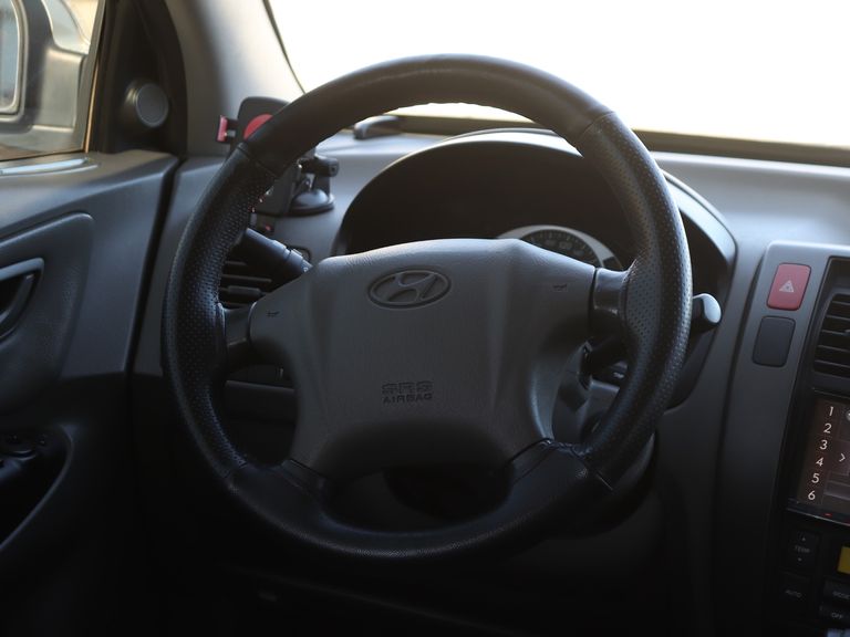 Hyundai Tucson 2.0 16V Flex Aut.