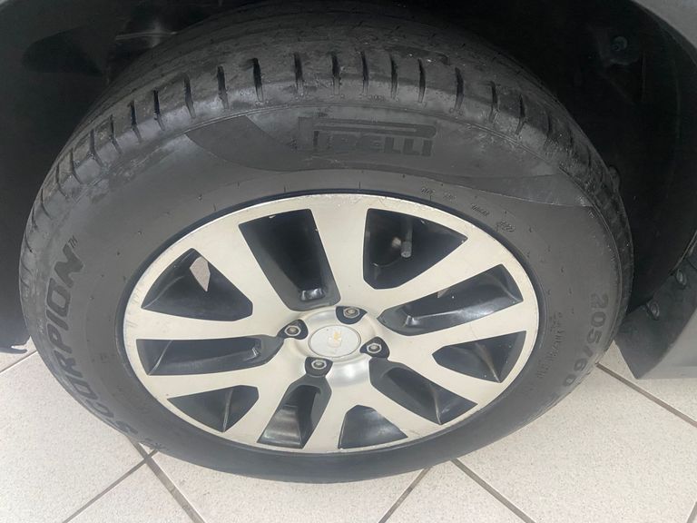 Chevrolet SPIN ACTIV 1.8 8V Econo. Flex 5p Aut.