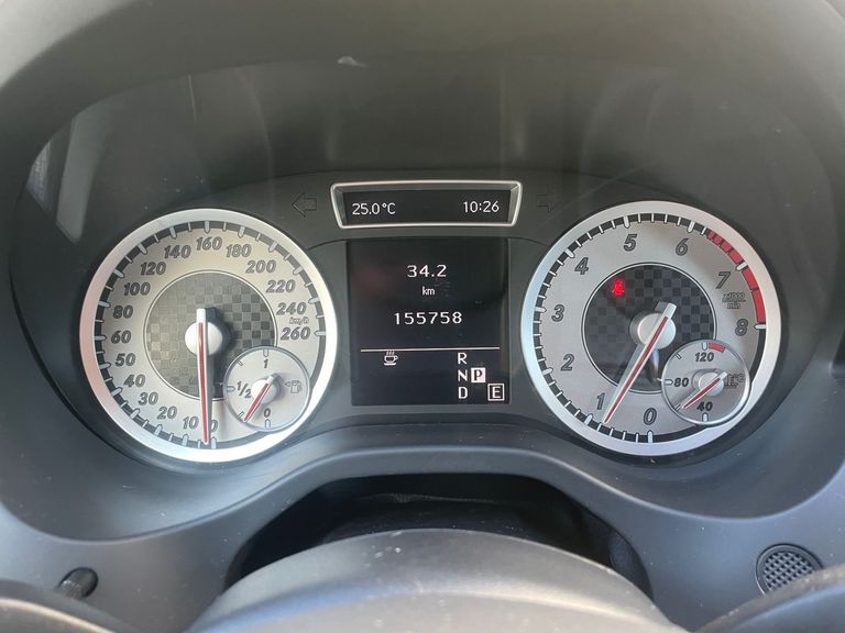 Mercedes Classe A 200 1.6 TB 16V Urban 156cv Aut.