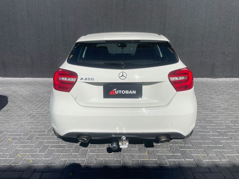 Mercedes Classe A 200 1.6 TB 16V Urban 156cv Aut.