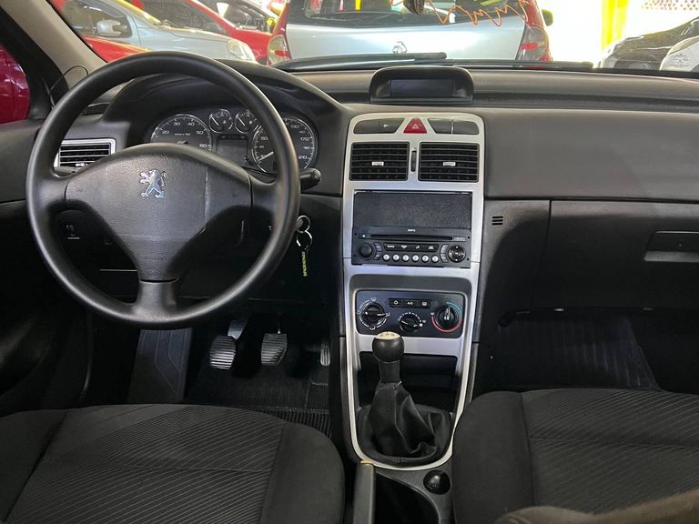Peugeot 307 Sed. Presence 1.6 Flex 16V 4p
