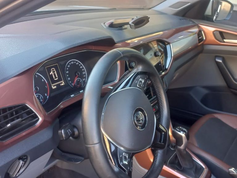 VolksWagen T-Cross Comfortline 1.0 TSI Flex 5p Aut.